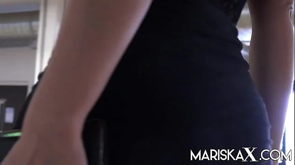 MARISKAX Hot babe Kimberly X gets bent over